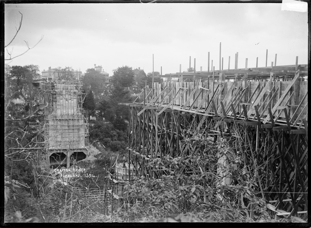 Grafton Bridge, Auckland, under construction