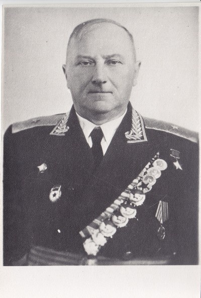 Kindralmajor Vladimir Rodionov, Nõukogude liidu kangelane