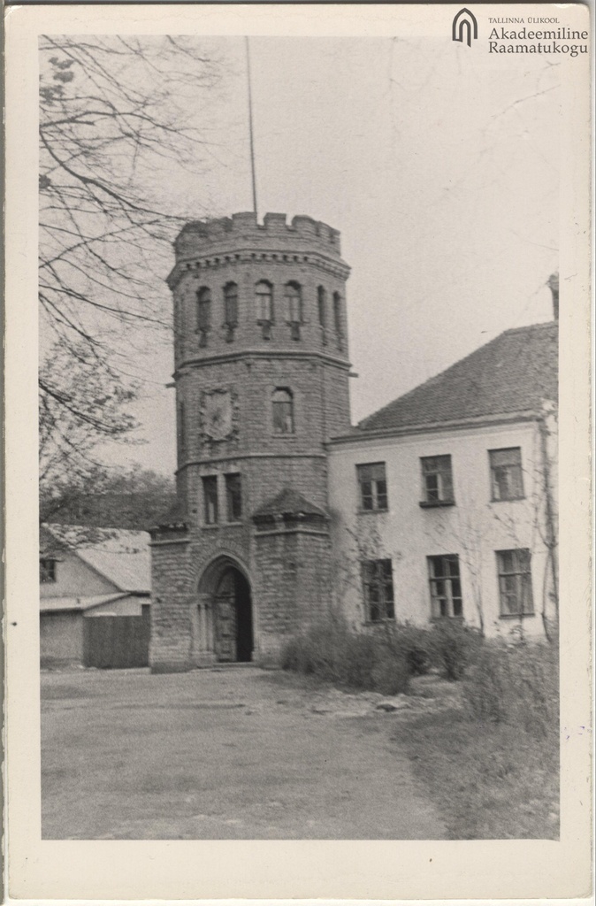 Tallinn. Maarjamäe Castle