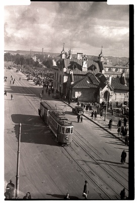View Pärnu mnt. Traffic  similar photo