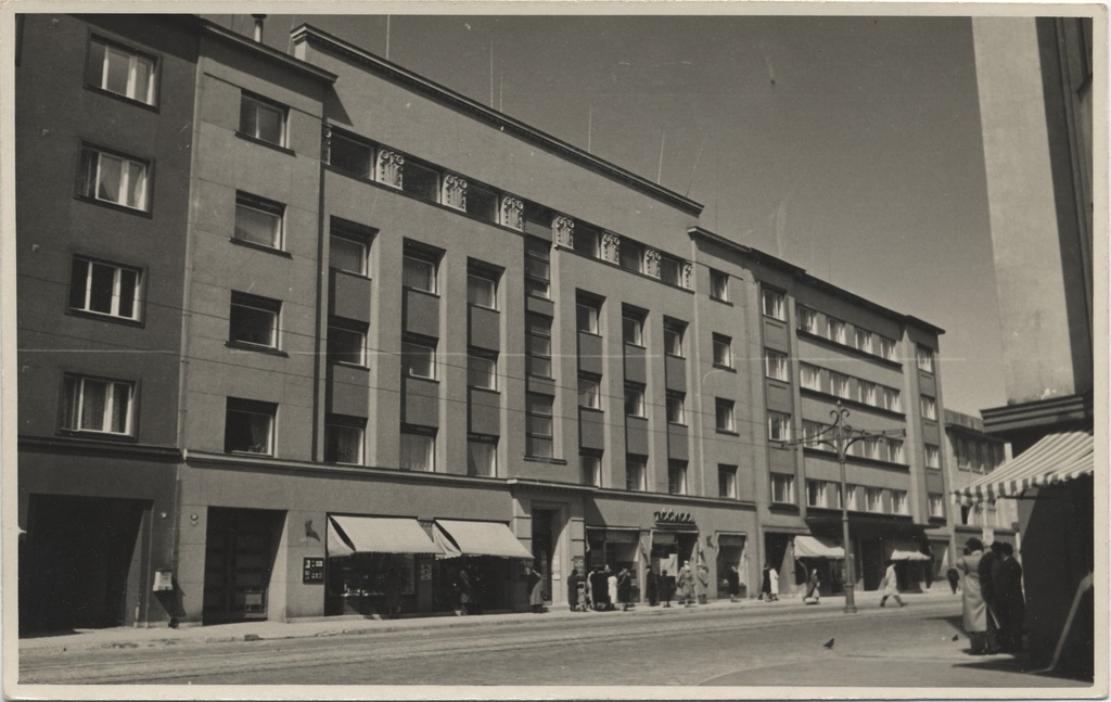 [tallinn] : [Pärnu mnt.]