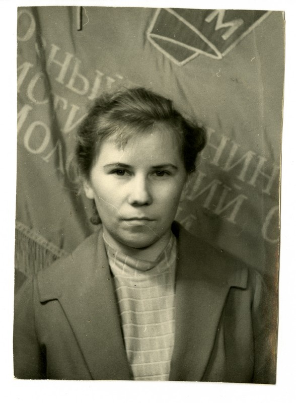 Rimma Botenkova, Narva Kaubandusvalitsuse ökonomist