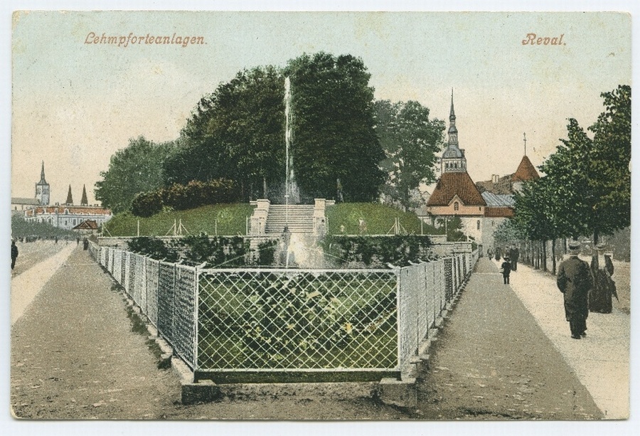 The corner of Tallinn, Viru Street and Pärnu highway.