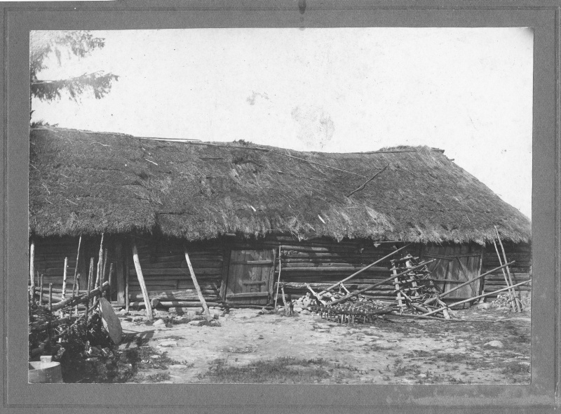 Takkasaare farm. Former (timely) residential building.