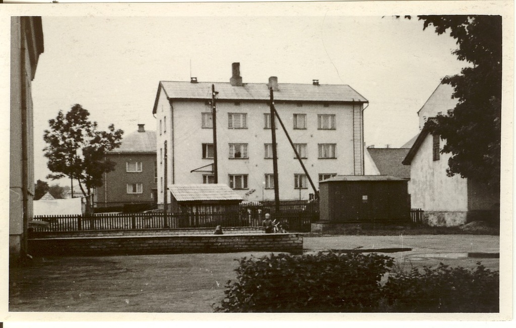 Residential house in Paides