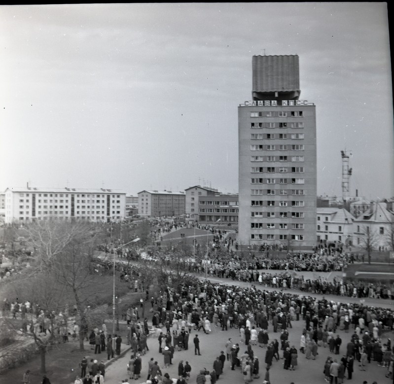 Rongkäik Narvas, 1. mai 1976