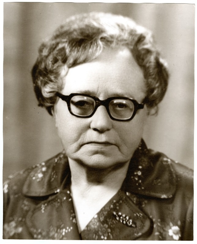 Olga Bõkova, kuduja