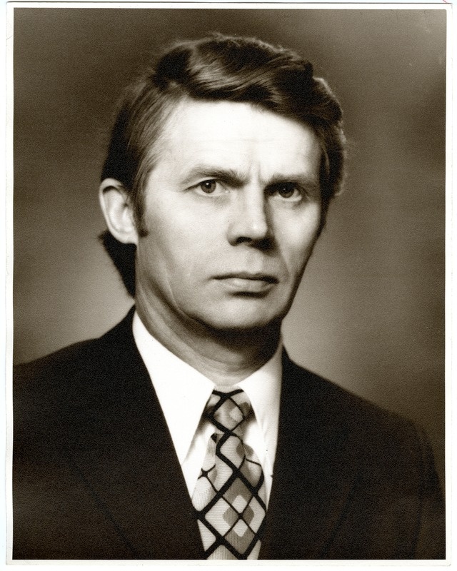 Gennadi Ptitsõn, Valumehaanika tehase vormija