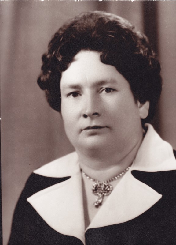 Antonina Grib, leivakombinaadi töötaja