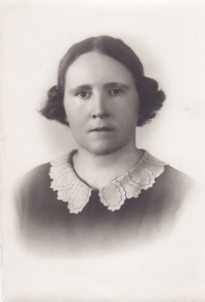 Kristine Selli, 1919.a. alates I algkooli õpetaja Narvas