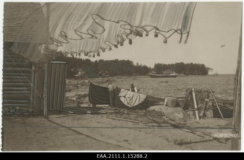 Käsmu rand paatide ja võrguga