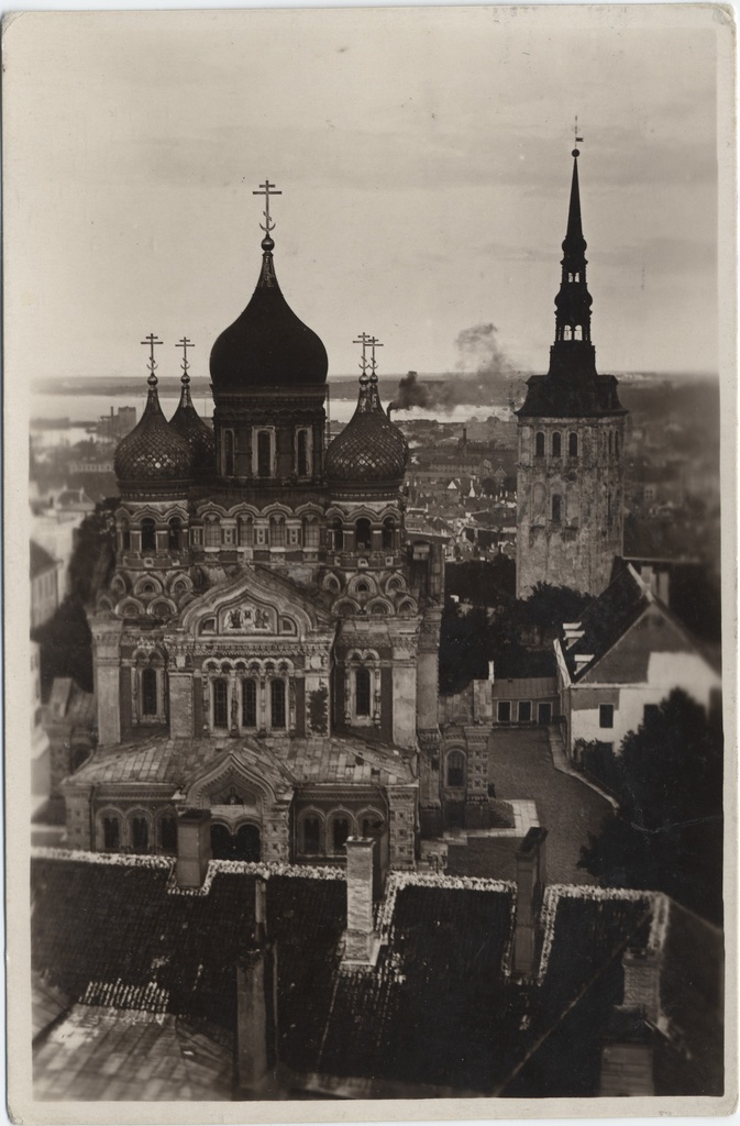 Estonian-tallinn : Aleksander Nevski Cathedral = The Cathedral of Alexander Nevsky