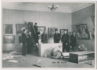 KÜ Pallase XVI näituse ettevalmistused  duplicate photo