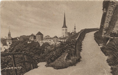 Reval : Blick vom Dom = Tallinn : view from Toompealt  similar photo