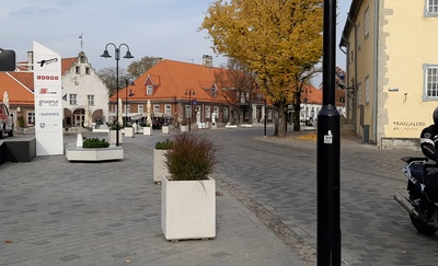 Fotonegatiiv. Meeskooride laulupäev Saaremaal. 1988. Avinurme meeskoor rongkäigus. rephoto