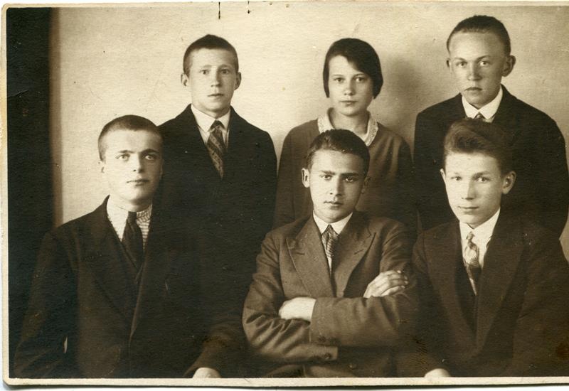 Endel Kübarsepp, Tartu Poeglaste Gümnaasiumi IIIB klass