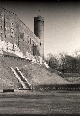 Vaade Toompea linnuse osale  similar photo