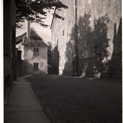 Vana maja Toomkooli nr. 21  similar photo