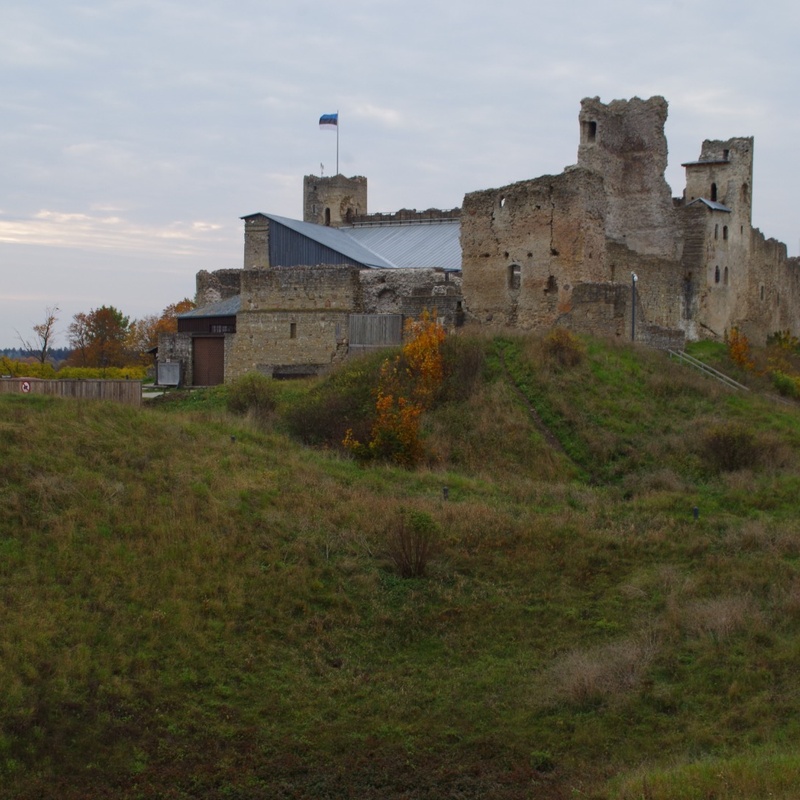 Rakvere, varemed linnamäel. rephoto