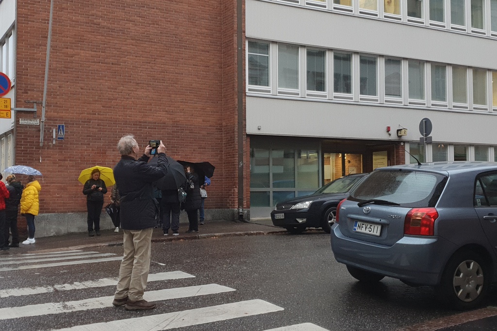 Vironkatu 2. Vironkatu 2:n talo Meritullinkadun kulmassa. Rakennuksessa on juuri aloittanut toimintansa Vironniemen terveysasema. rephoto