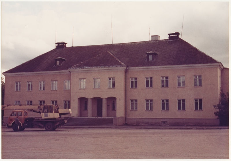 Keila Keskväljak 15