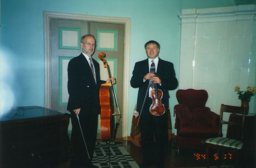 Foto. Kvartetimuusika kontsert Dr. Fr. R. Kreutzwaldi Memoriaalmuuseumis. Võru, 22.09.2002.