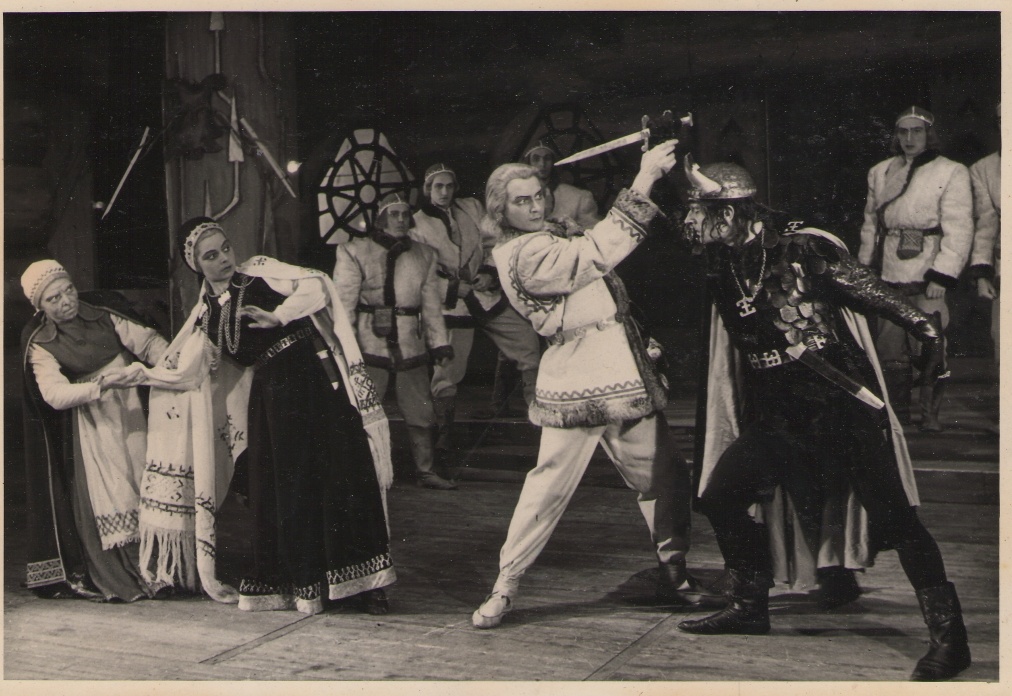 Foto. Ballett KALEVIPOEG. Sorts tuleb Lindale kosja. Tallinn, 1948.