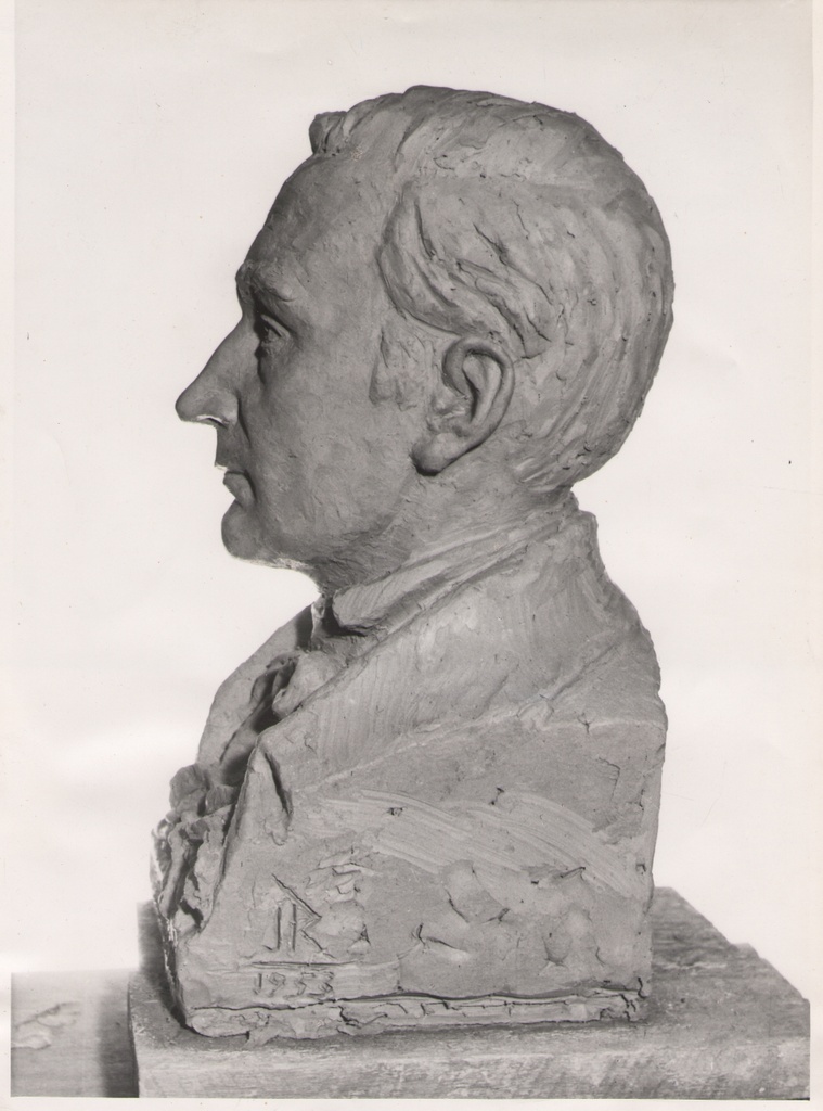 Foto. Büst Fr. R. KREUTZWALD (J. Raudsepp, 1953).