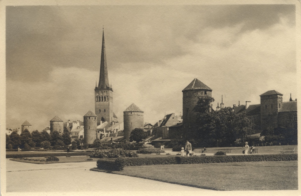 Tallinn : Tower field = Station Towers