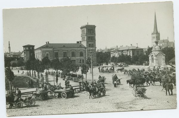 Russian market (Viru Square).