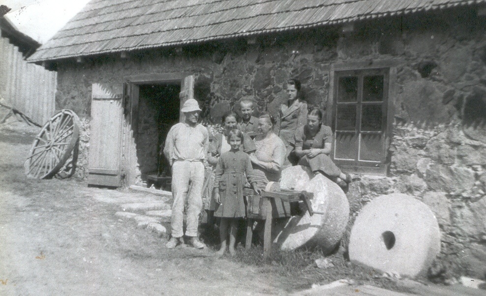 Foto. Pärlijõe veskipere.