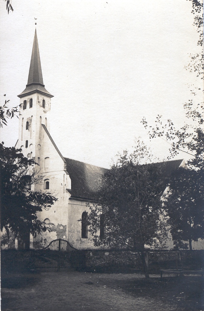 Foto. Põlva. Põlva kirik.