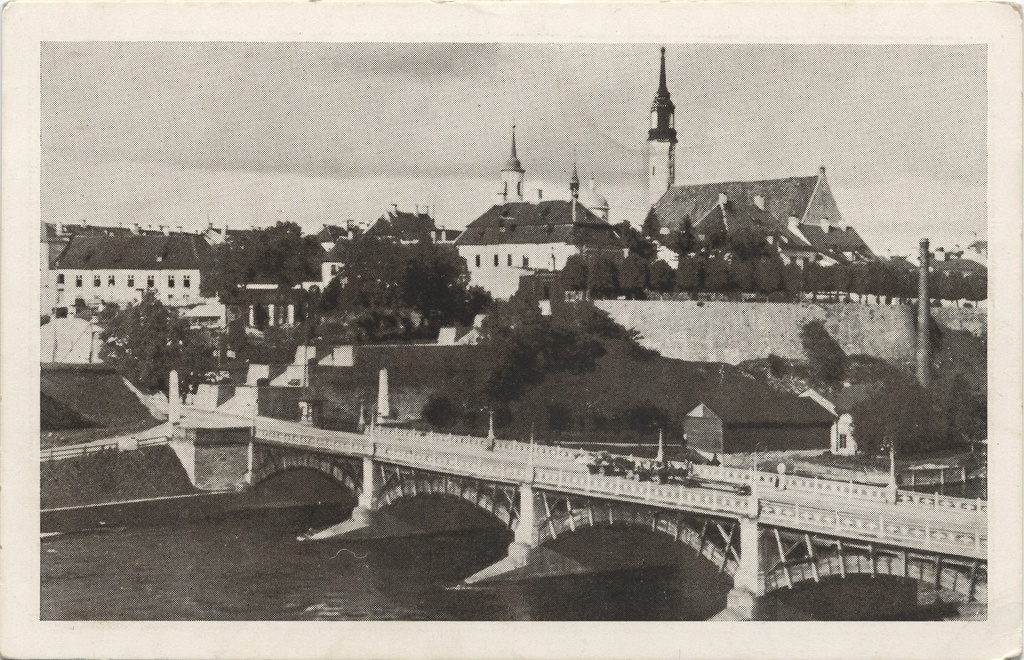 Narva Floor Bridge