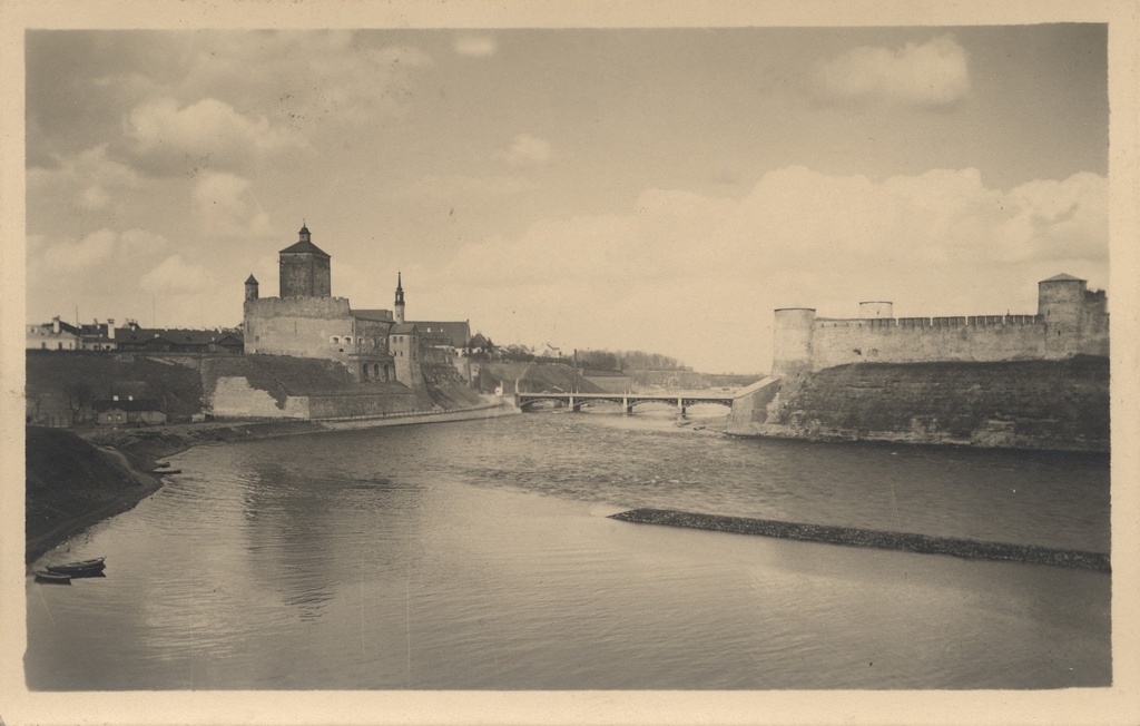 Estonia : Narva fortresses from Middle Ages = die Burgen a. d. Mittelalter