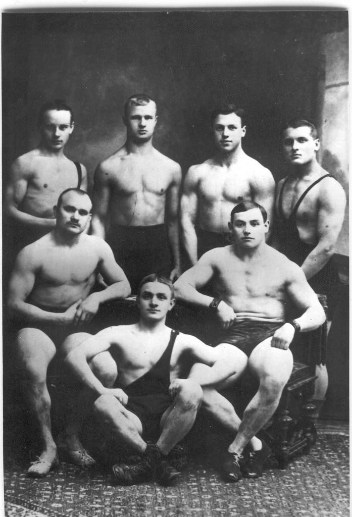 Foto. Venemaa esivõistlused raskejõustikus Peterburis 1916.a.