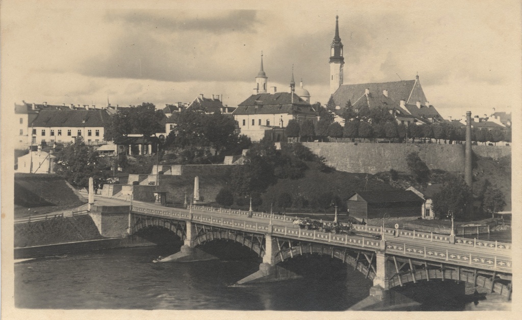 Estonia : Narva : part of the overall view = you d. Total view