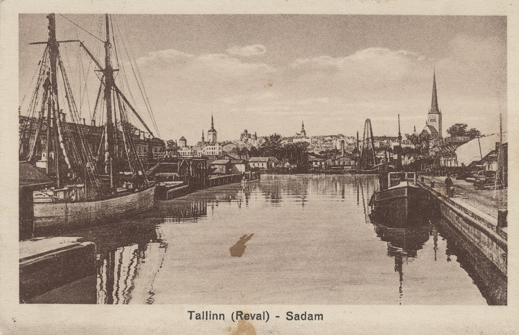Tallinn (Reval) : port