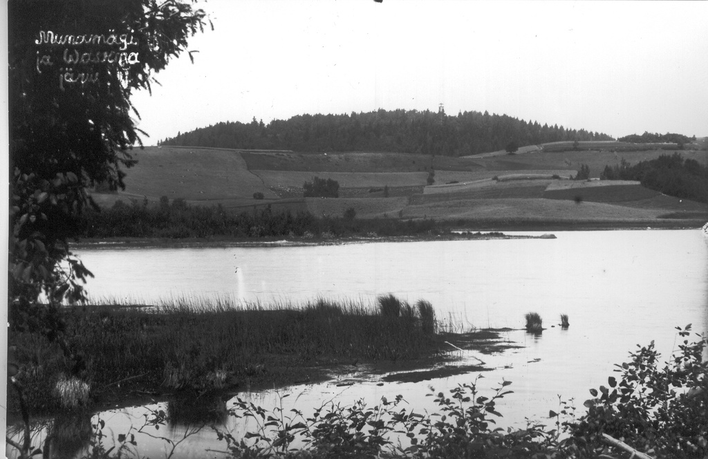 Foto. Vaskna järv ja Munamägi.