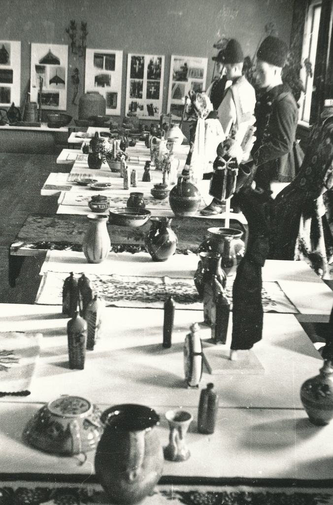 Foto. Ülevaade näitusest "Ungari tarbekunst" 1979.a.juulis.