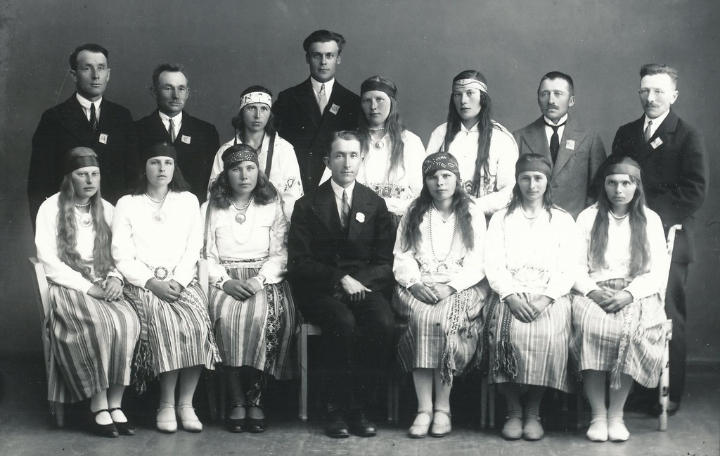 Foto. Nursi laulukoor 1930.a.
