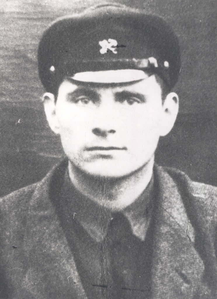Foto. Heints, Aleksei Georgi p. (1899 - 1971). 5. Võru Eesti Kommunistliku Kütipolgu roodu- ja pataljonikomandör.
