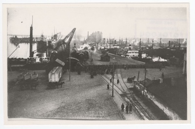 Port of Tallinn (20th century 20th century)  duplicate photo