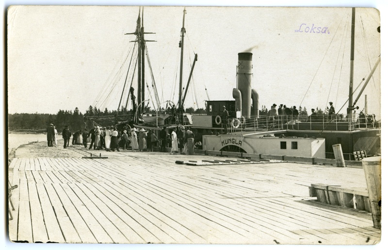 Port of Loksa - near "Kungla"