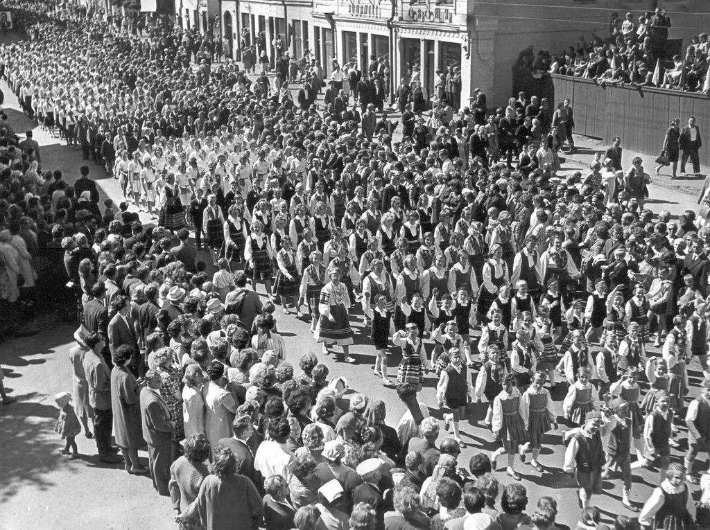 Foto. 1965.a. üldlaulupidu.