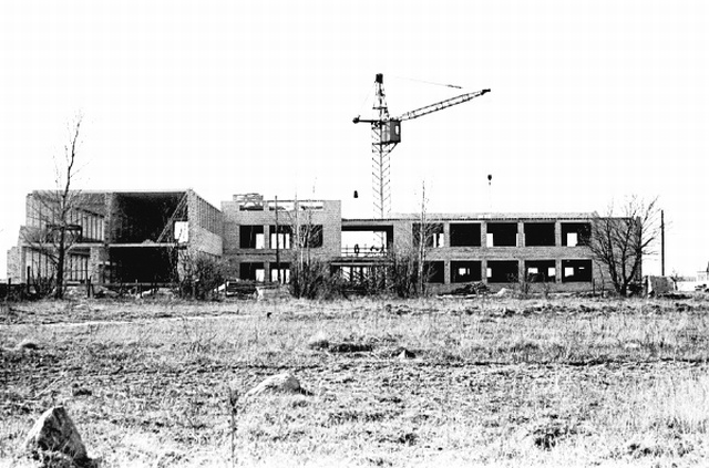 Construction of the inter-Colhosian mud treatment facility in Kingissepa.