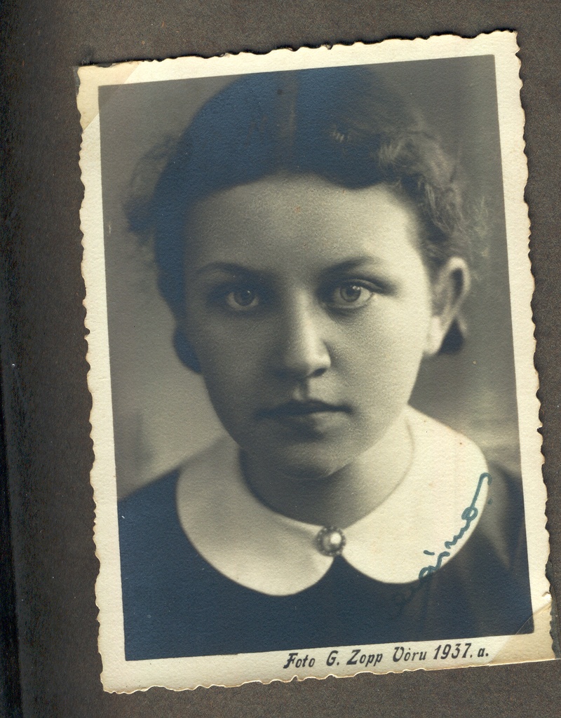 Fotoalbum Võru Ühisgümnaasiumi õpilastest. Pugal, Maimo 1937.aastal.