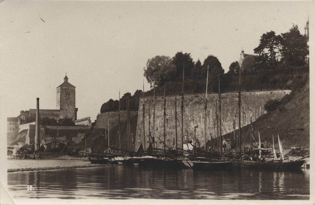 Estonia : The wall of Narva Old Fortress
