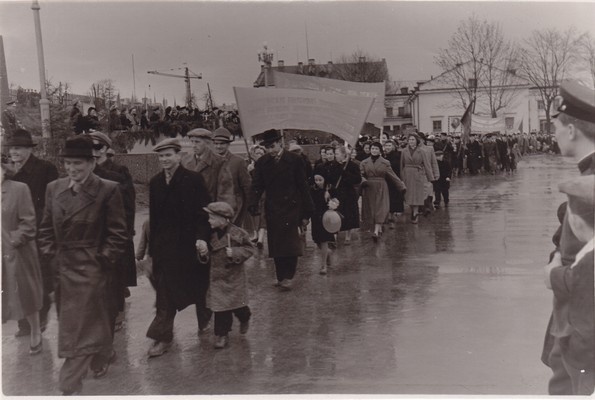 1. May Demonstration in Narva