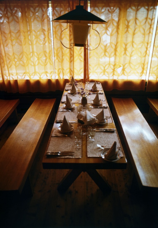 Rävala restoran Sakus. Interjöör. Arhitekt Koidu Lassmann