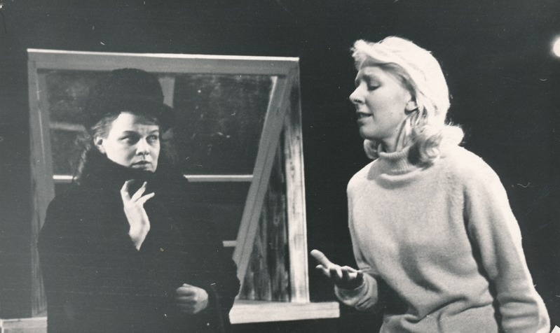 Rakvere Teatri lavastus Minu vanem õde